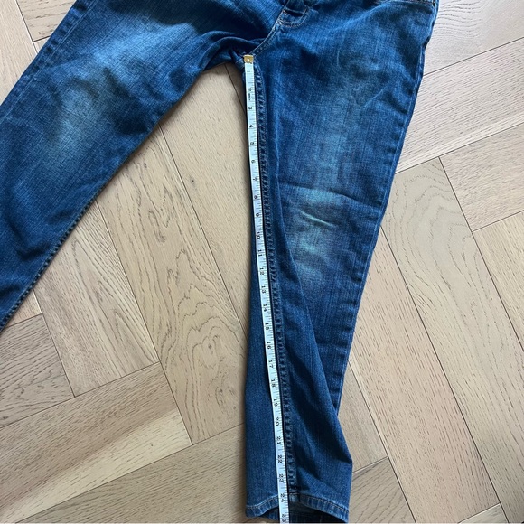 Current Elliot Straight Leg/Relaxed Fit Crop Jeans - Picture 5 of 7